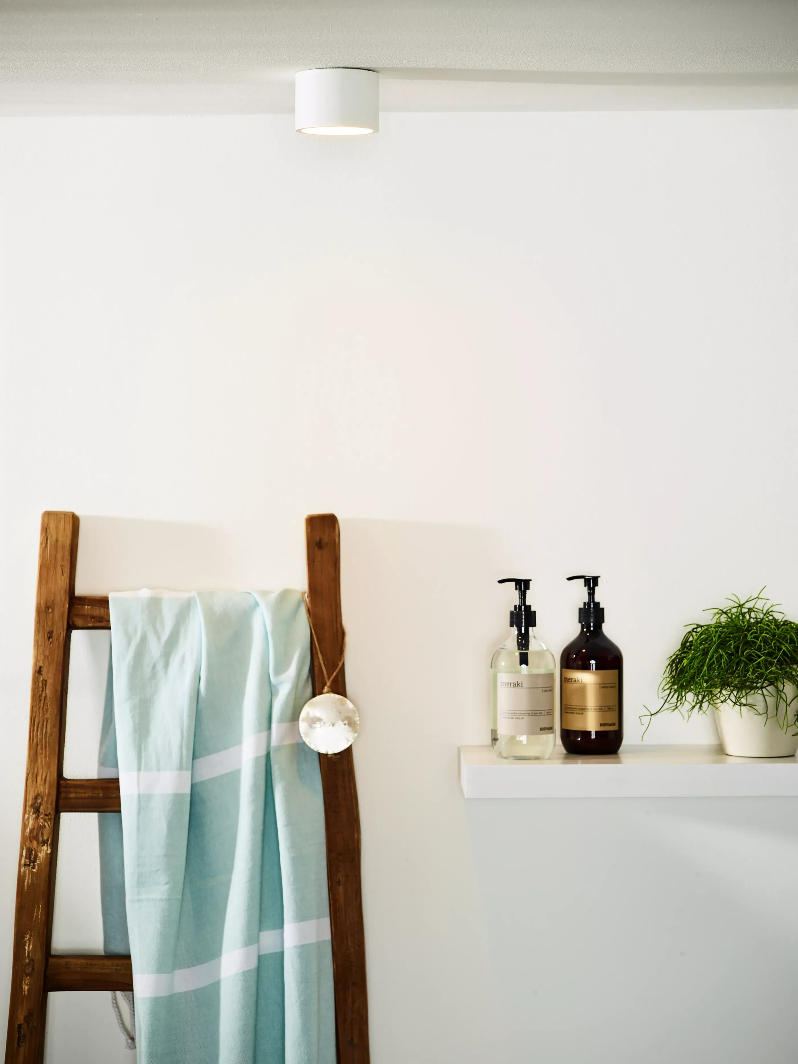 Hot LILY - Plafondspot Badkamer - Ø 8 cm - 1xG9 - IP54 - Wit Plafondlampen