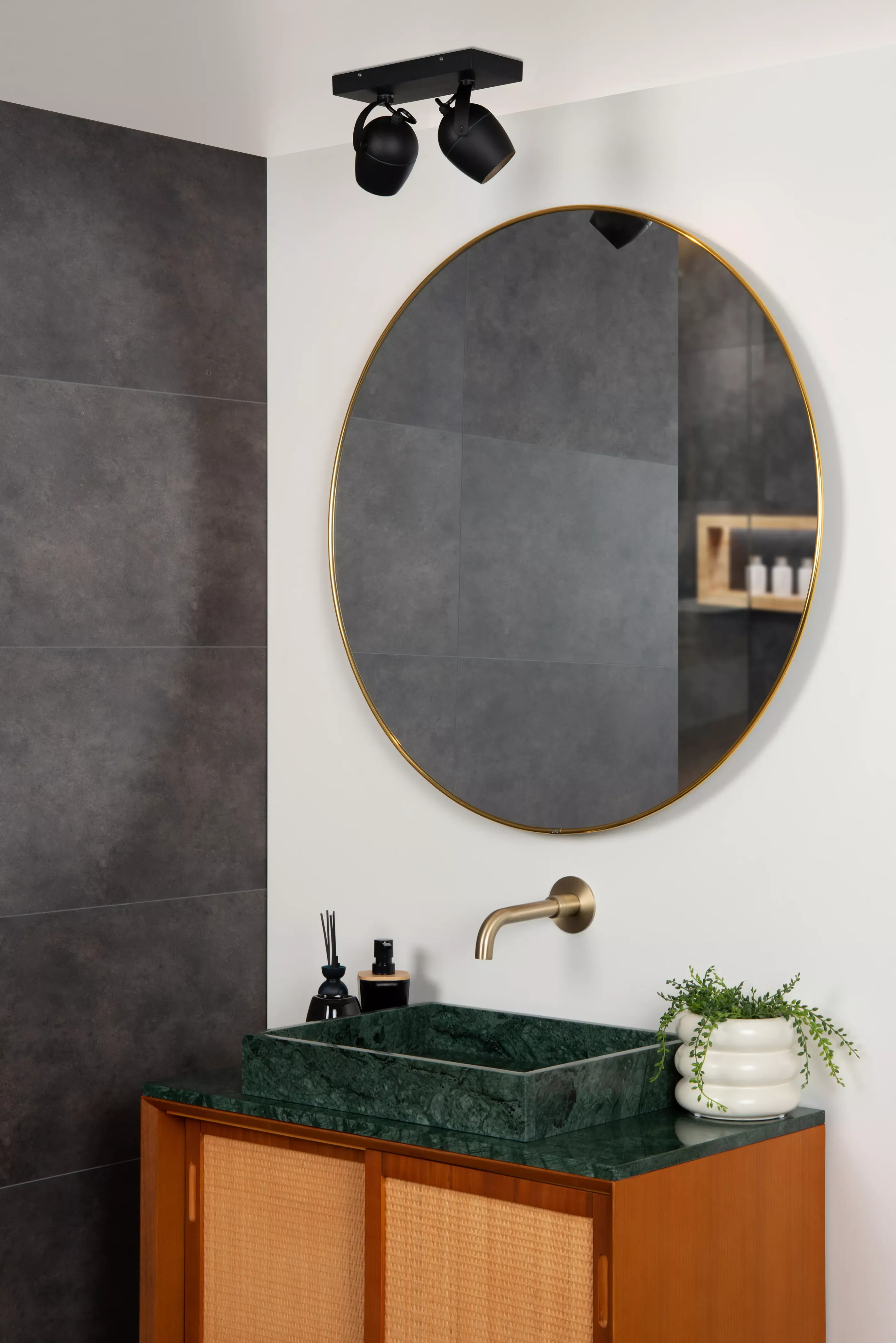 Discount PRESTON - Plafondspot Badkamer - 2xGU10 - IP44 - Zwart Plafondlampen